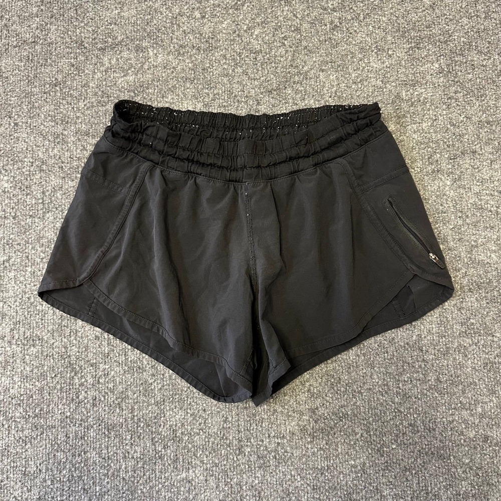 Lululemon Shorts Womens Size 4 Black Tracker Smocked Waist Athletic Running